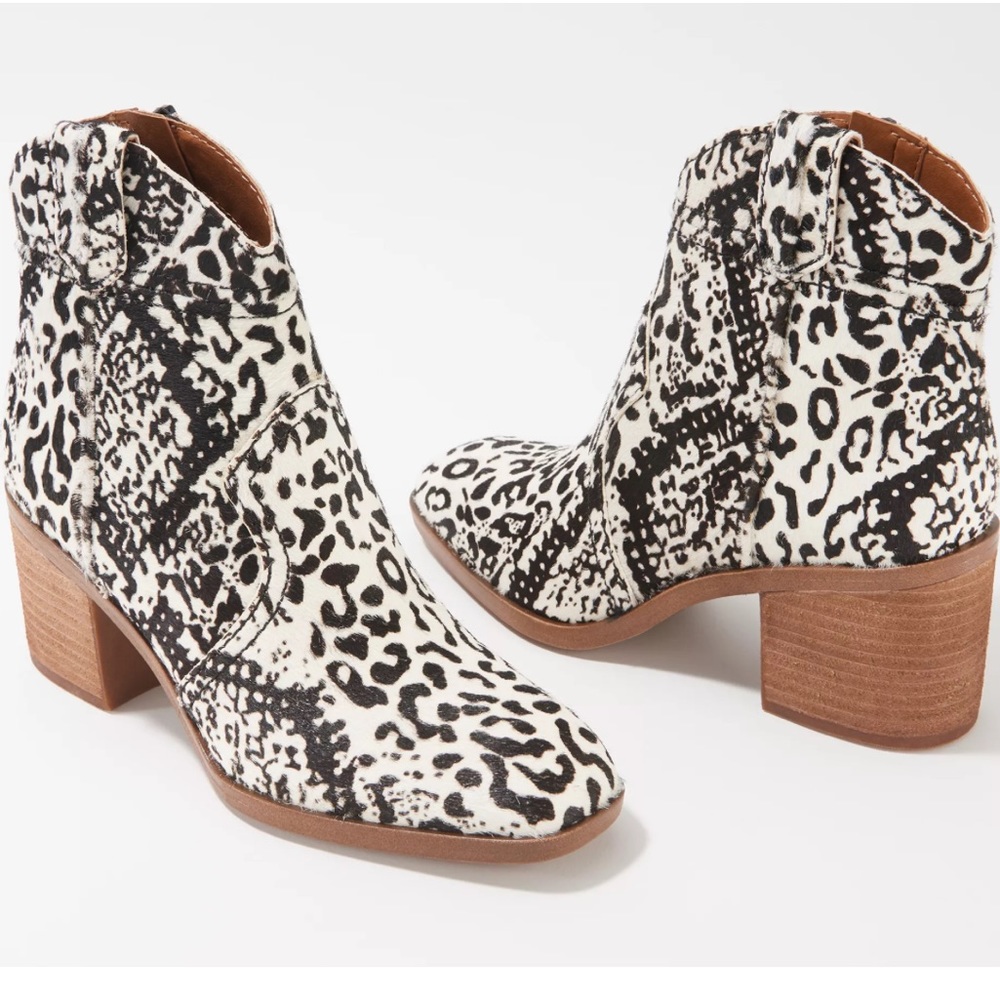 Zodiac Lennon Western leopard print Bootie new in box size 6.5 M